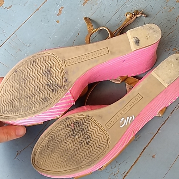 TH strappy pink wedge heels - Picture 6 of 8